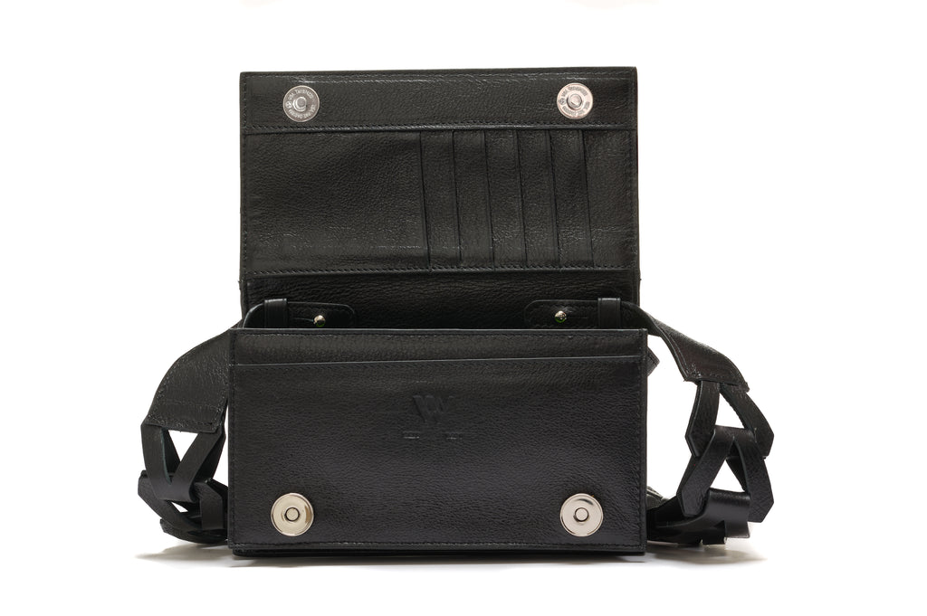 Georgia — Black Nile Crocodile Belly Leather Clutch Bag with Removable Link Strap